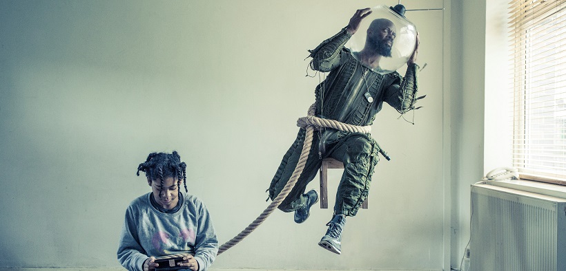 Holding on to Daddy_credit Benji Reid 820 x 394.jpg